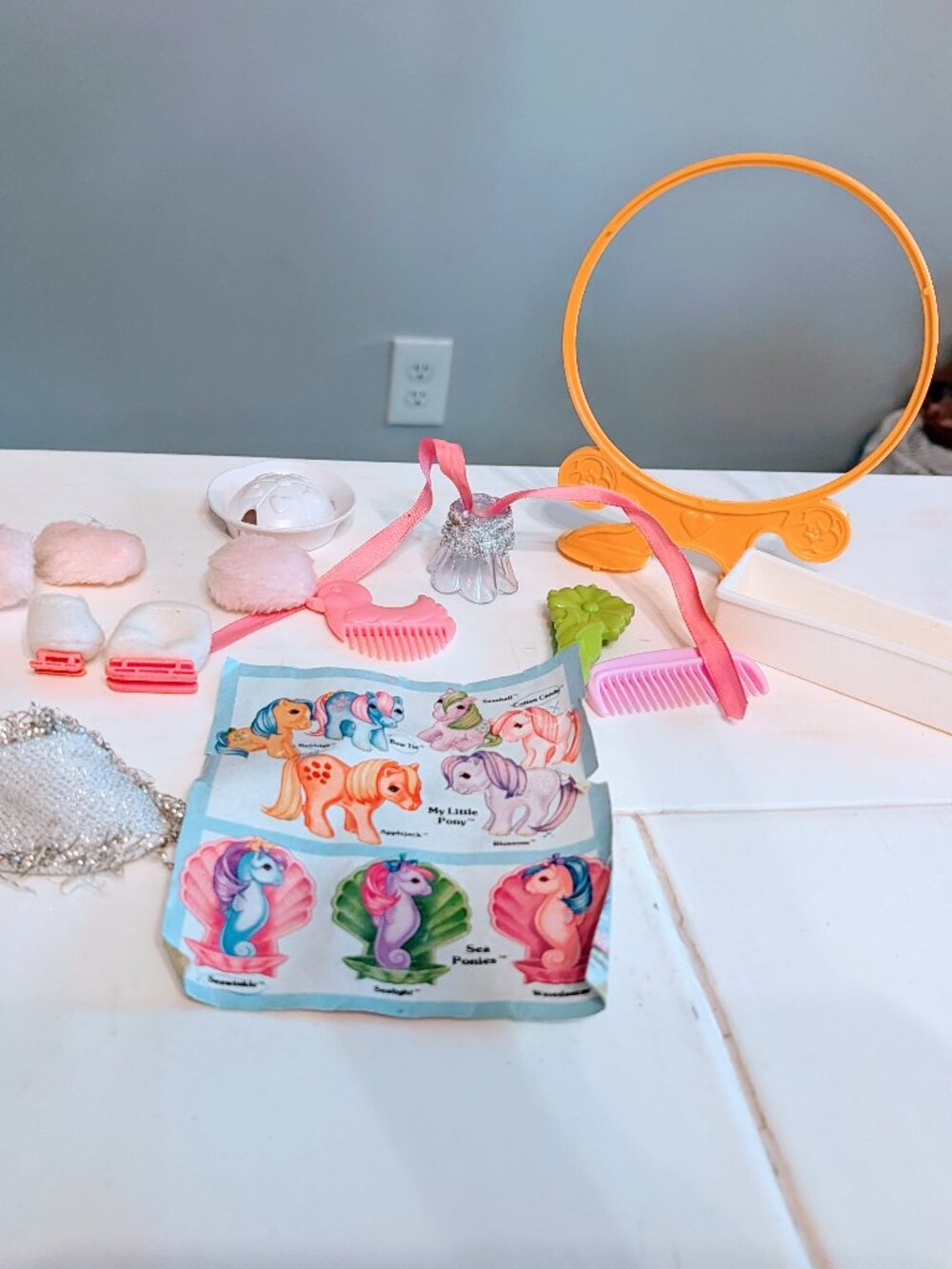 VTG Lot of 14 Hasbro My Little Pony G1 Accessories 80s Dream Castle Brush Comb